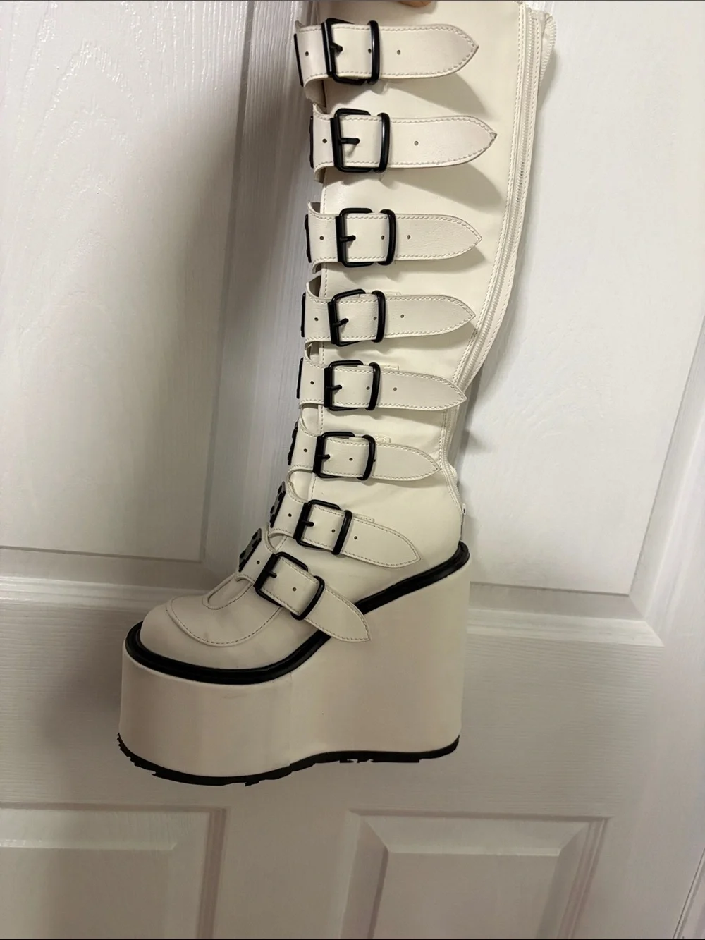 Demonia White Knee-High Platform Buckle Boots size 6 Goth